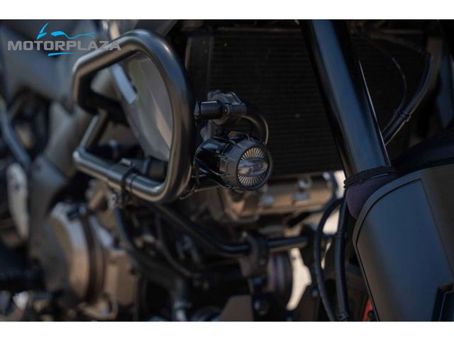 suzuki - v-strom-1050-a