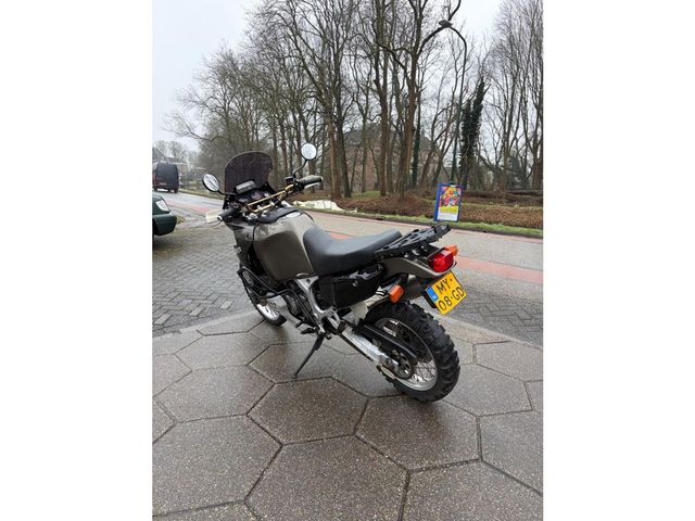 honda - xrv-750-africa-twin