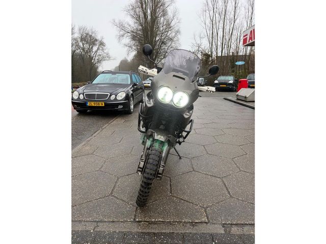 honda - xrv-750-africa-twin