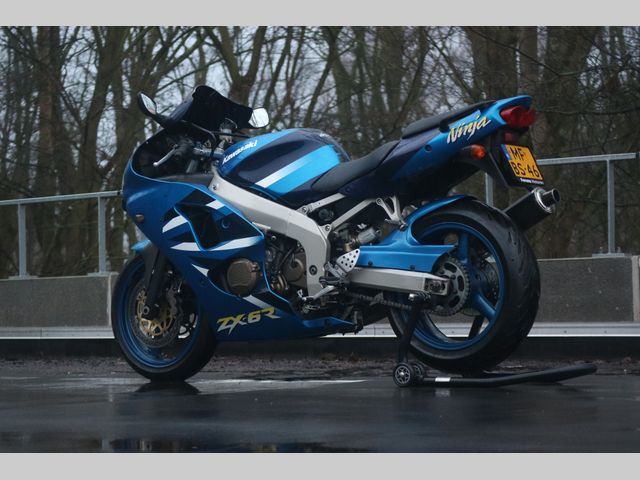 kawasaki - ninja-zx-6r