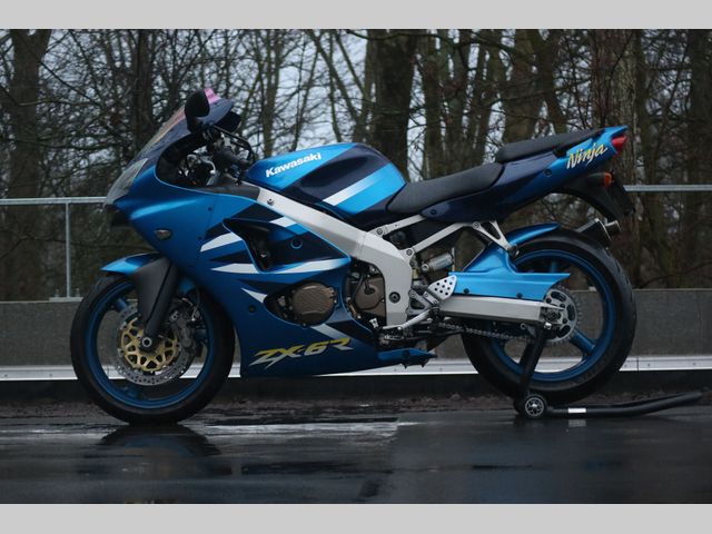 kawasaki - ninja-zx-6r