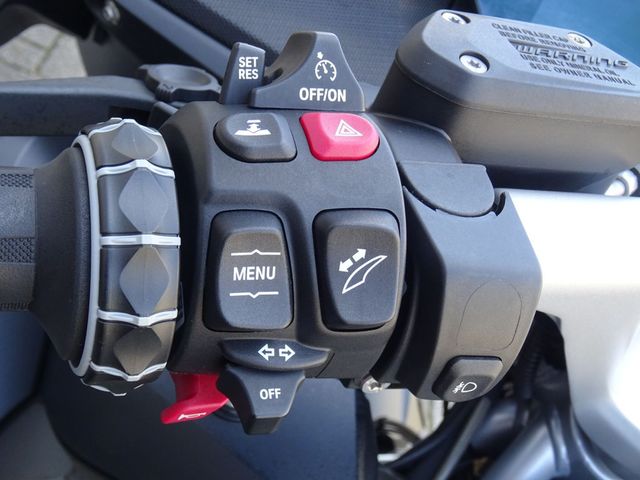 bmw - r-1250-rt