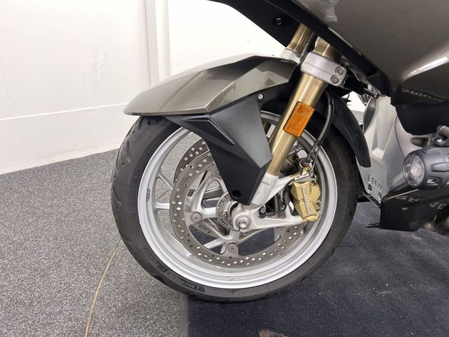 bmw - r-1250-rt