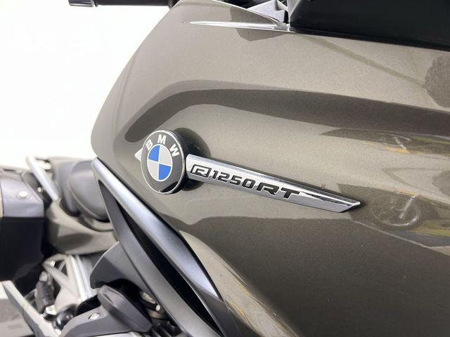 bmw - r-1250-rt