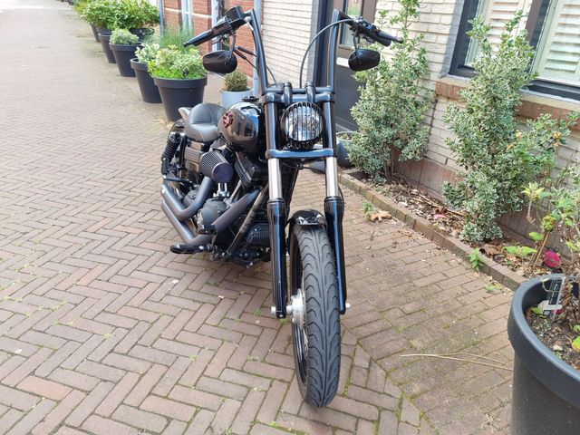 harley-davidson - street-bob-fxdb
