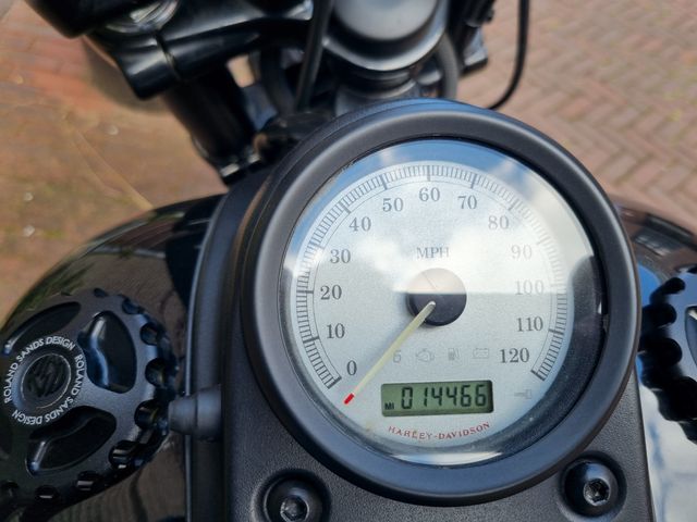 harley-davidson - street-bob-fxdb