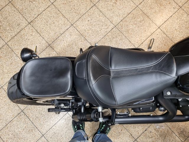 harley-davidson - street-bob-fxdb
