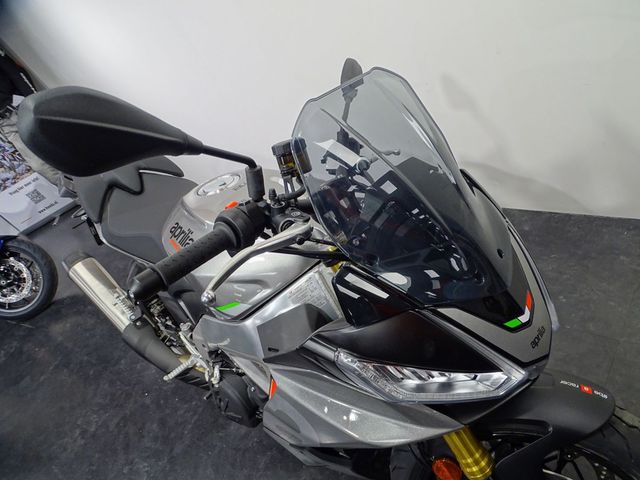 aprilia - tuono-v4-1100