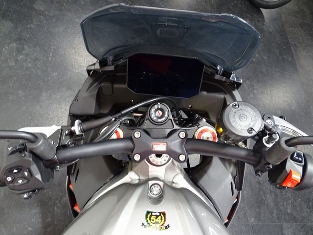 aprilia - tuono-v4-1100