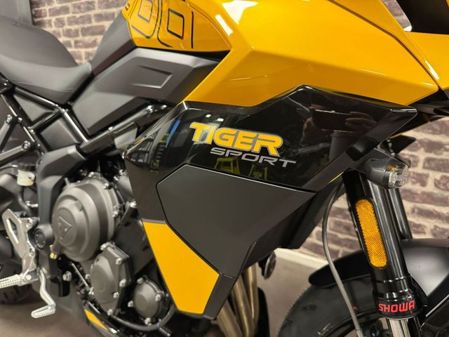 triumph - tiger-sport-800