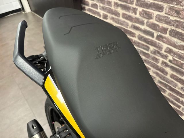 triumph - tiger-sport-800
