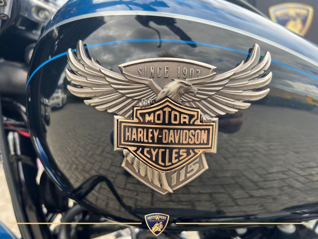 harley-davidson - heritage-softail-classic-114-flhcs