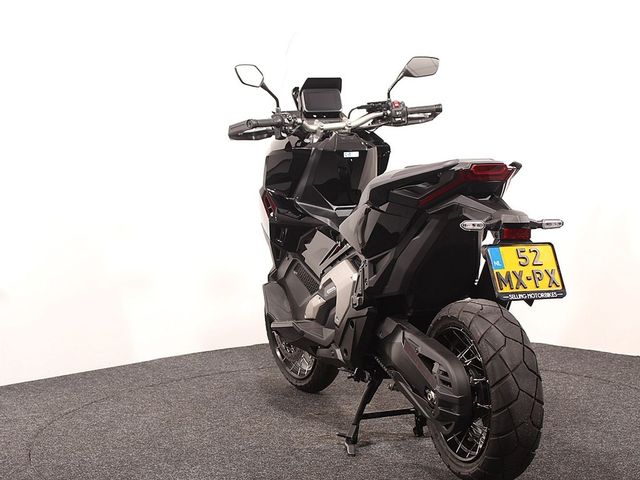 honda - x-adv