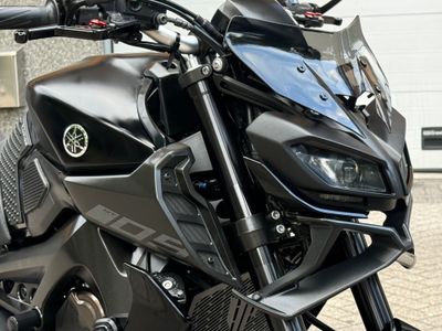YAMAHA MT 09 ABS – foto 4