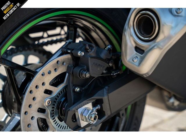 kawasaki - z900