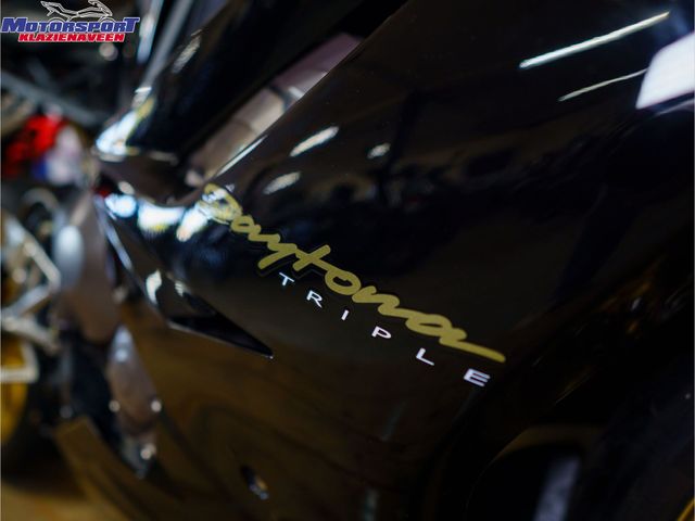 triumph - daytona-675