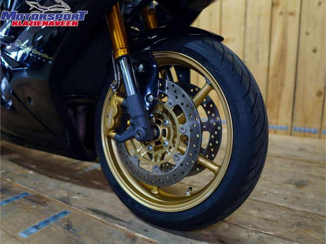 triumph - daytona-675