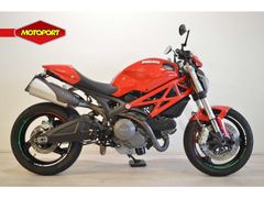 DUCATI M 696