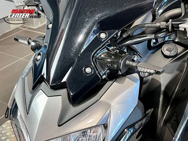 kawasaki - z900
