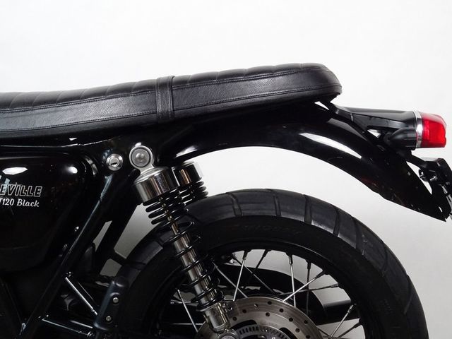 triumph - bonneville-t-120-black