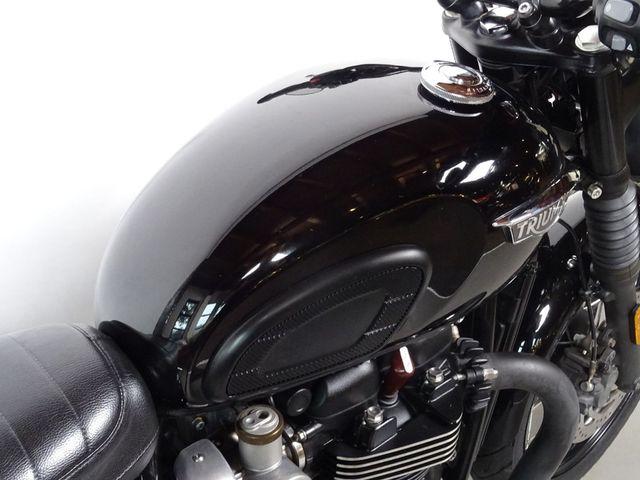 triumph - bonneville-t-120-black
