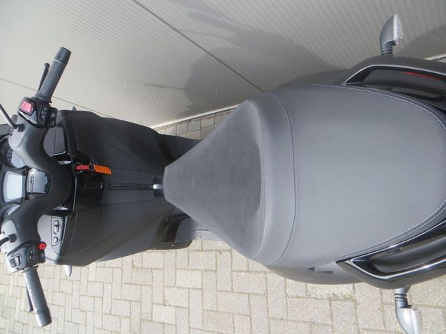 piaggio - mp3-300-hpe