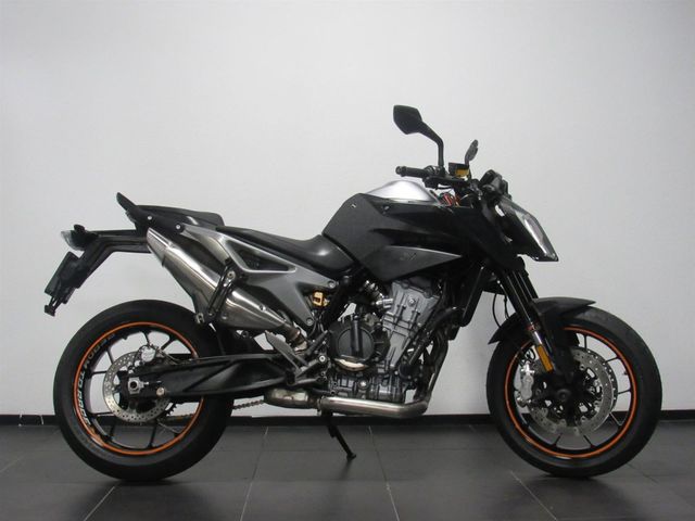 ktm - 790-duke