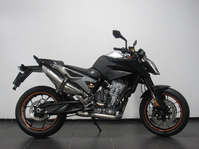 ktm - 790-duke