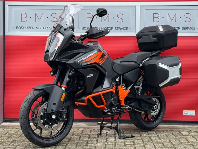 ktm - 1290-super-adventure-s