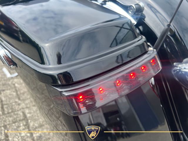 harley-davidson - street-glide-special-flhxs