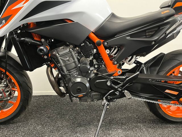 ktm - 890-duke-r