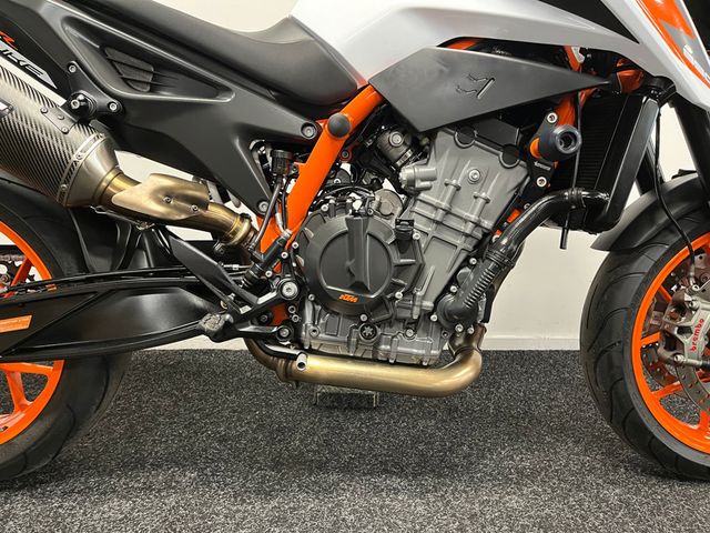 ktm - 890-duke-r