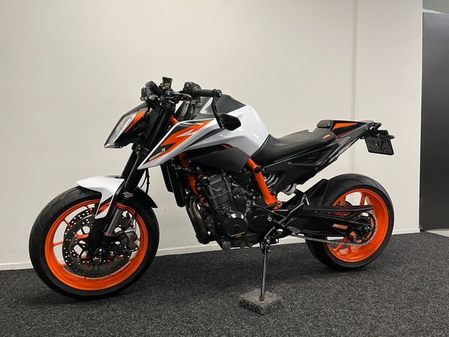 ktm - 890-duke-r