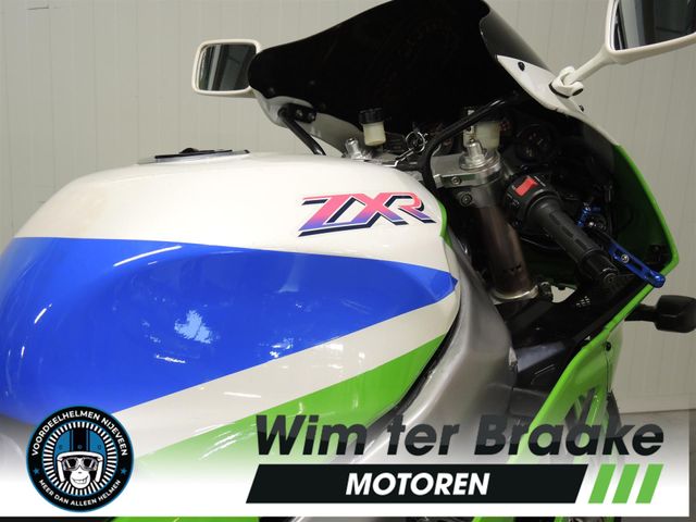 kawasaki - zxr-750