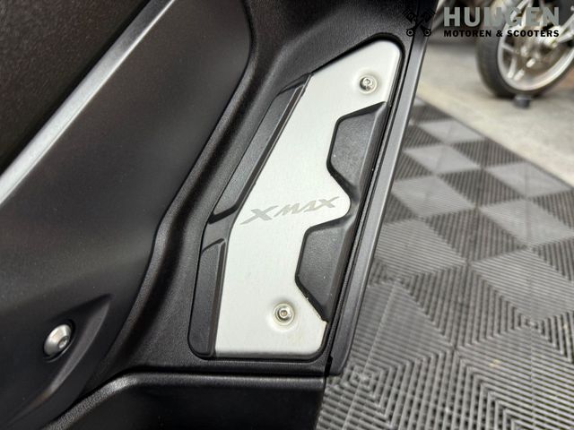 yamaha - x-max-300-abs