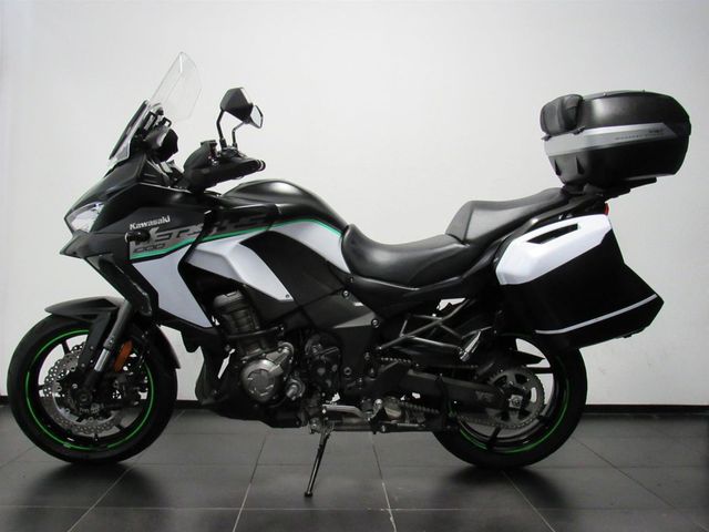 kawasaki - versys-1000-se-grand-tourer