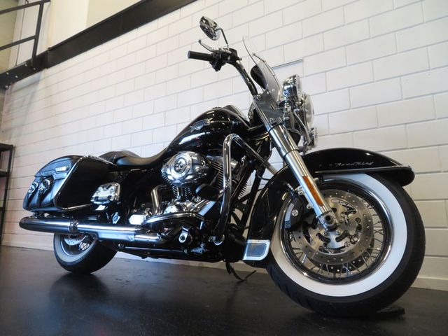 harley-davidson - road-king-classic-flhrc