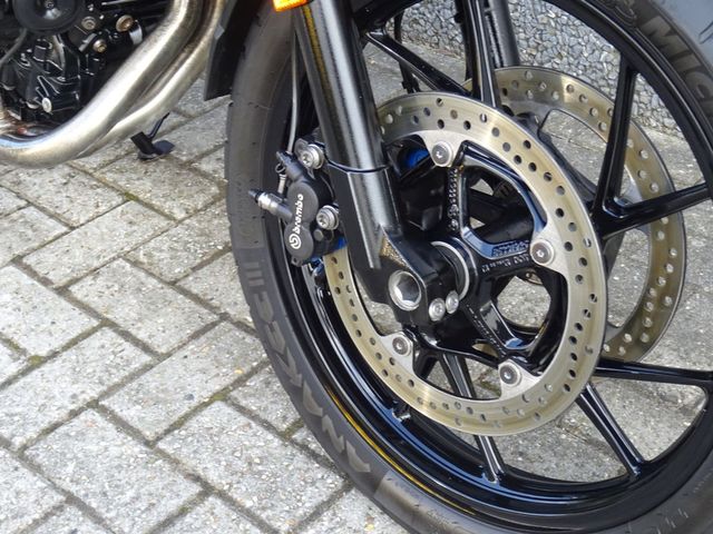 bmw - f-750-gs
