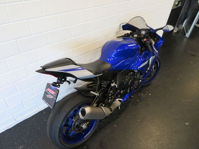 yamaha - yzf-r1