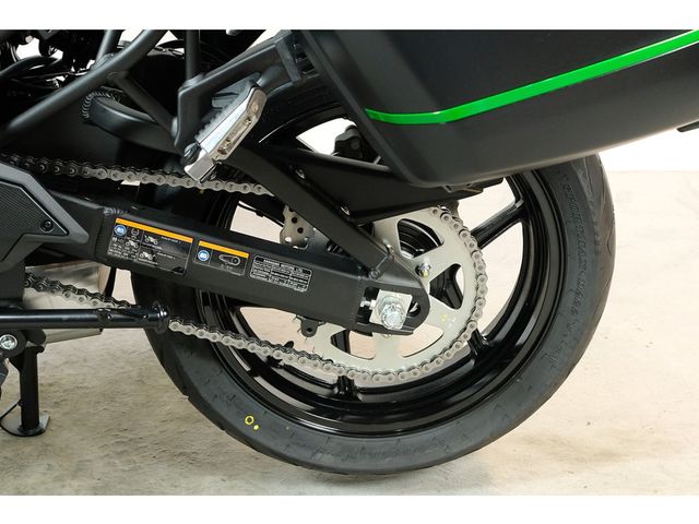 kawasaki - versys-650-grand-tourer