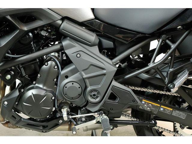 kawasaki - versys-650-grand-tourer