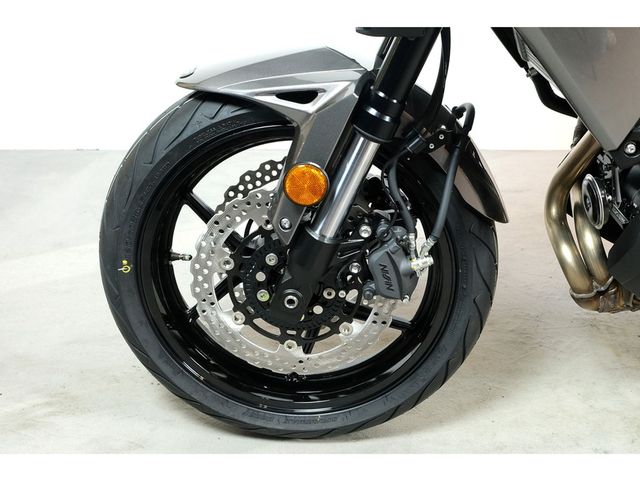 kawasaki - versys-650-grand-tourer