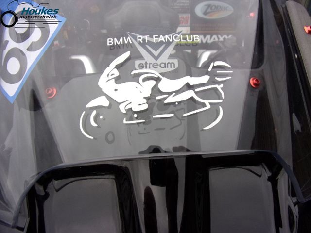 bmw - r-1100-rt