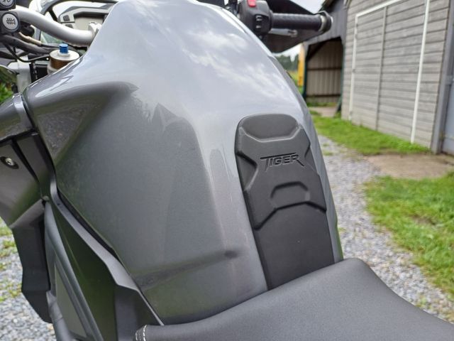 triumph - tiger-explorer