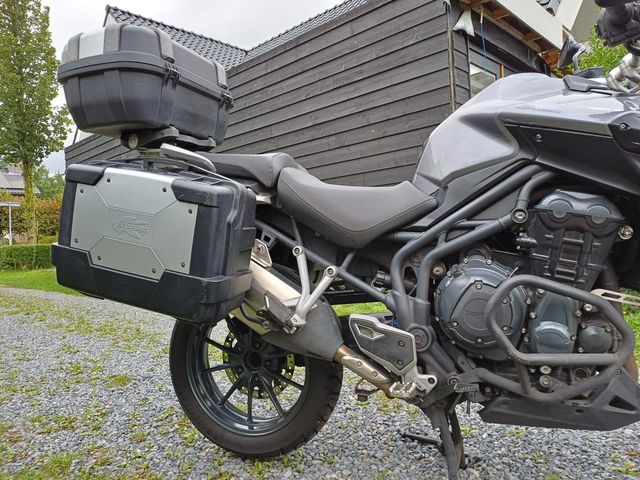 triumph - tiger-explorer