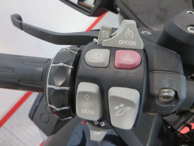 bmw - r-1200-rt-lc