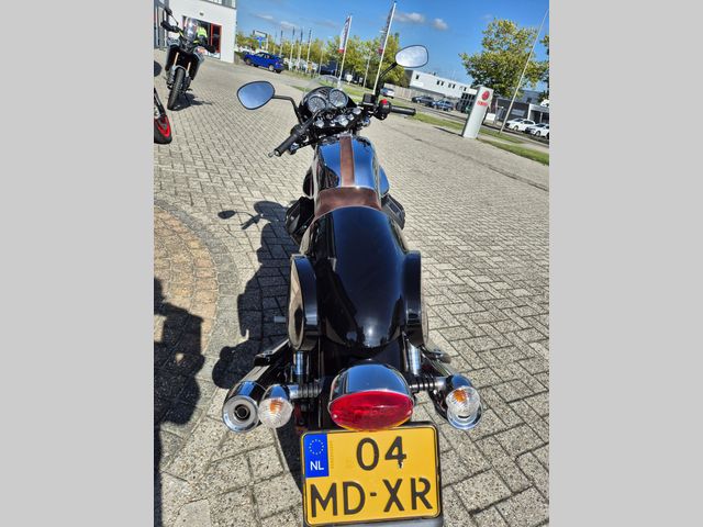 moto-guzzi - v-7-ii-racer