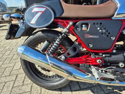 MOTO GUZZI V 7 II RACER – foto 4
