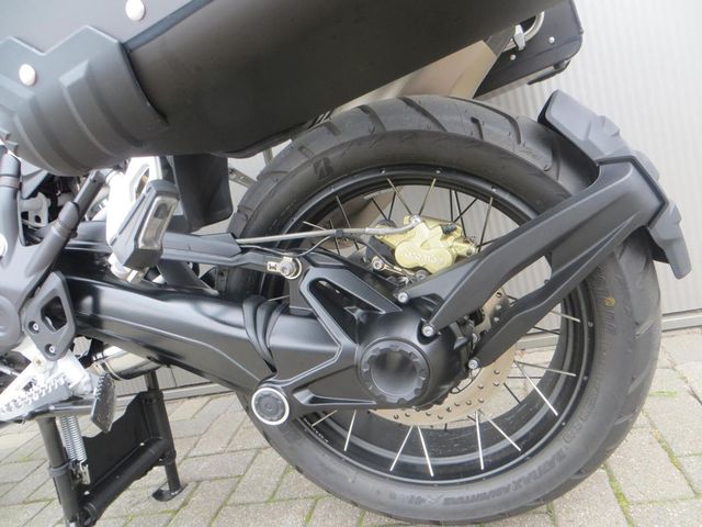 bmw - r-1250-gs-adventure