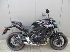 KAWASAKI Z650